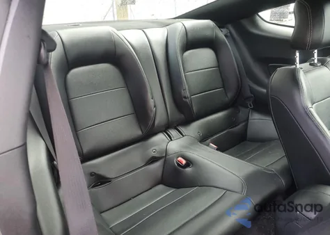 2015 Ford Mustang z USA, uszkodzony, nr VIN 1FA6P8TH2F5380448